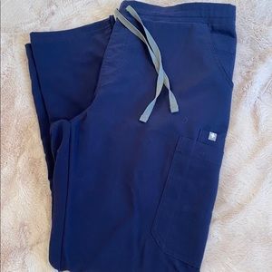 Figs yola skinny scrub pant